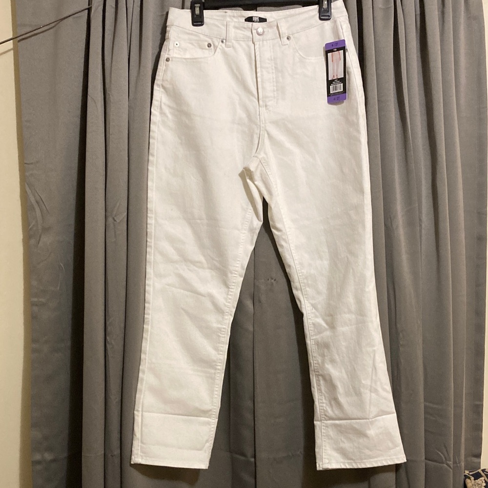 FRYE High-Rise Amari Jeans 
SIZE 4/27
WOMENS